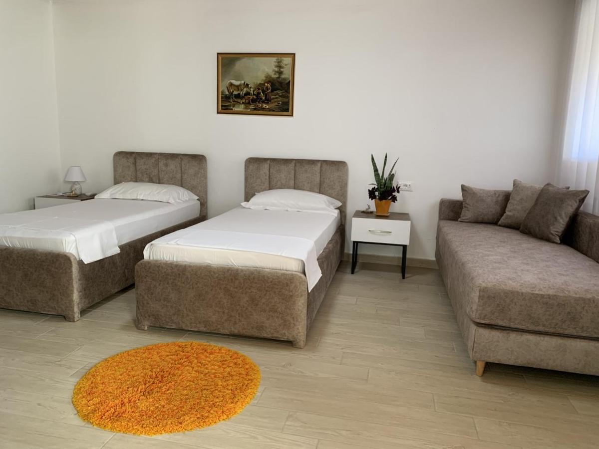 Olive House. Hotel Vlore Bagian luar foto